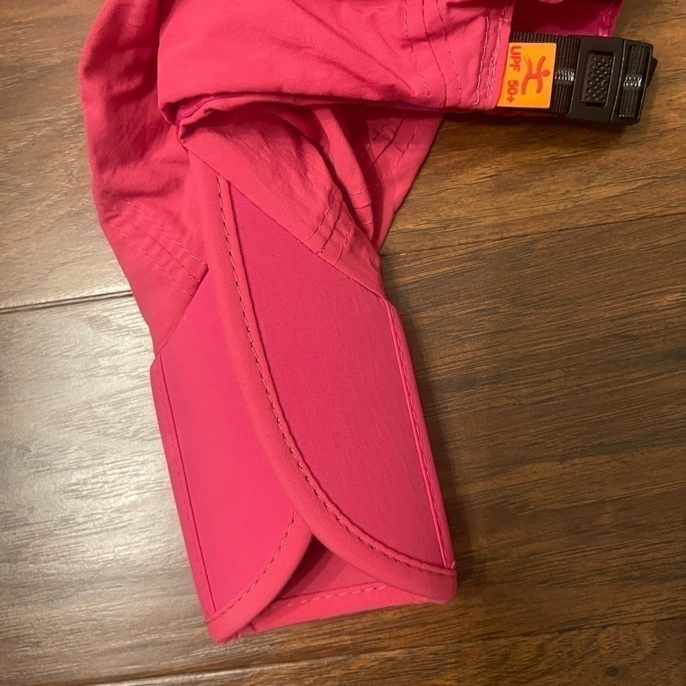 Fit Kicks Women’s Running Hat - Picture 2 of 4